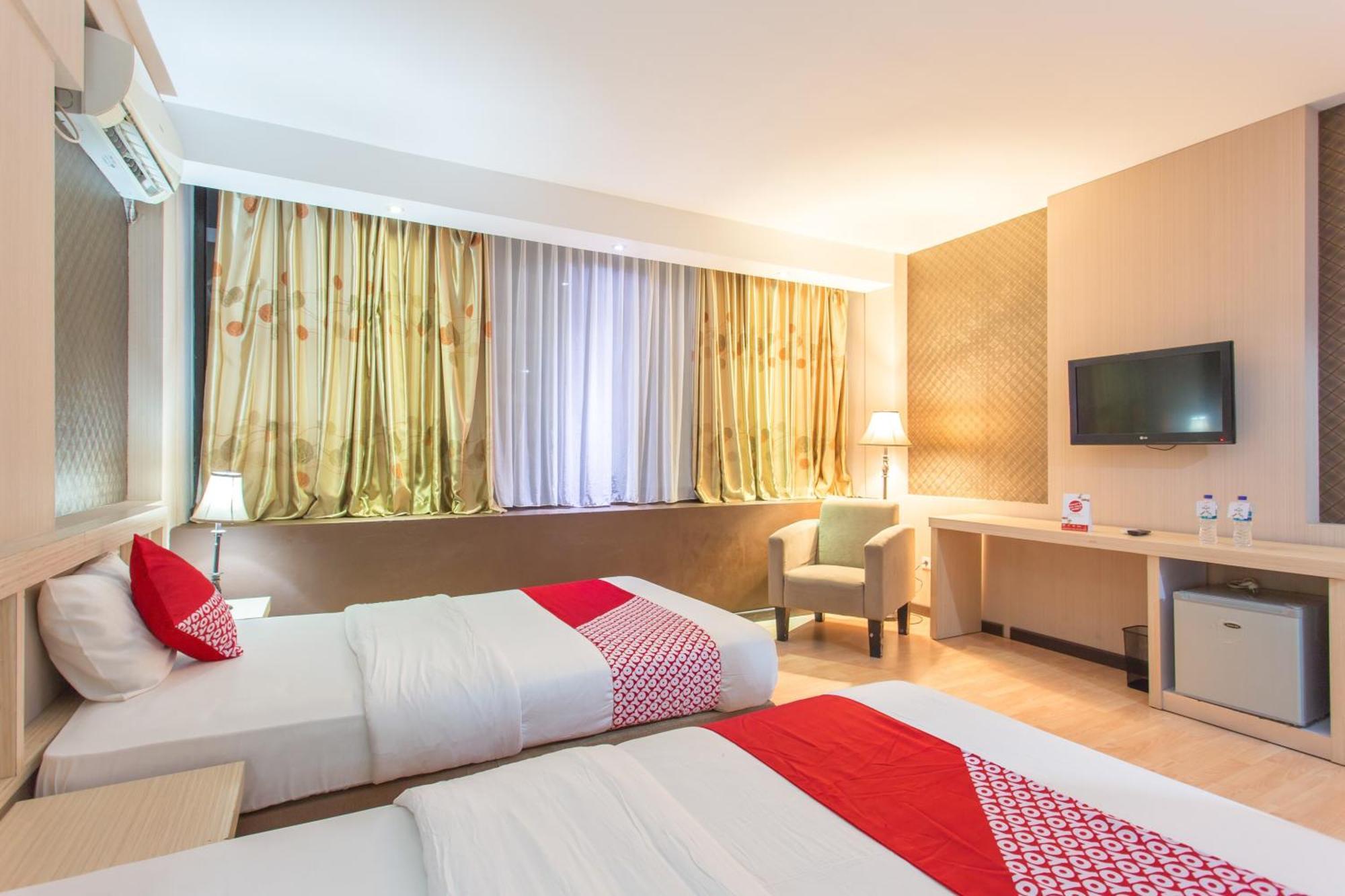 Oyo 663 Hotel Sejati Balikpapan  Exterior photo